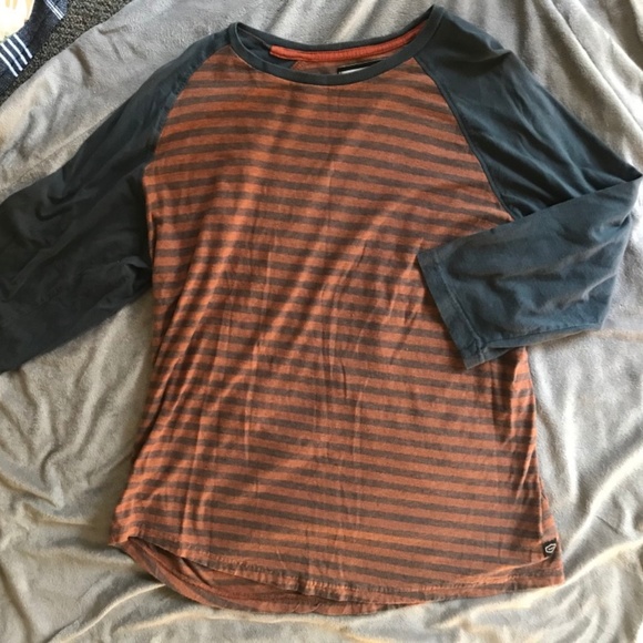 RVCA Other - RVCA Men L Baseball 3/4 Sleeve T-Shirt